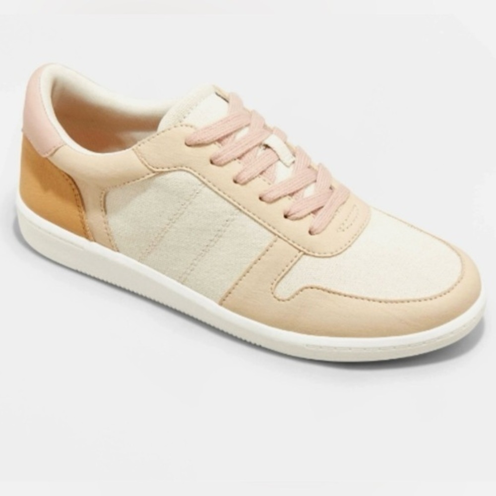 ❤️Women's A New Day Cream and Tan Sneakers